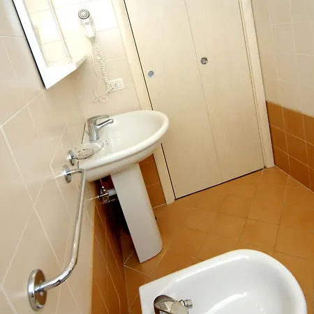 Recharge In Our Relaxing Flat - Beahost Apartment *