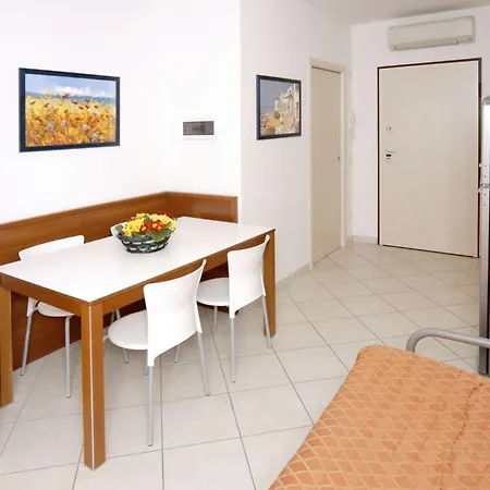 Recharge In Our Relaxing Flat - Beahost Apartment Bibione